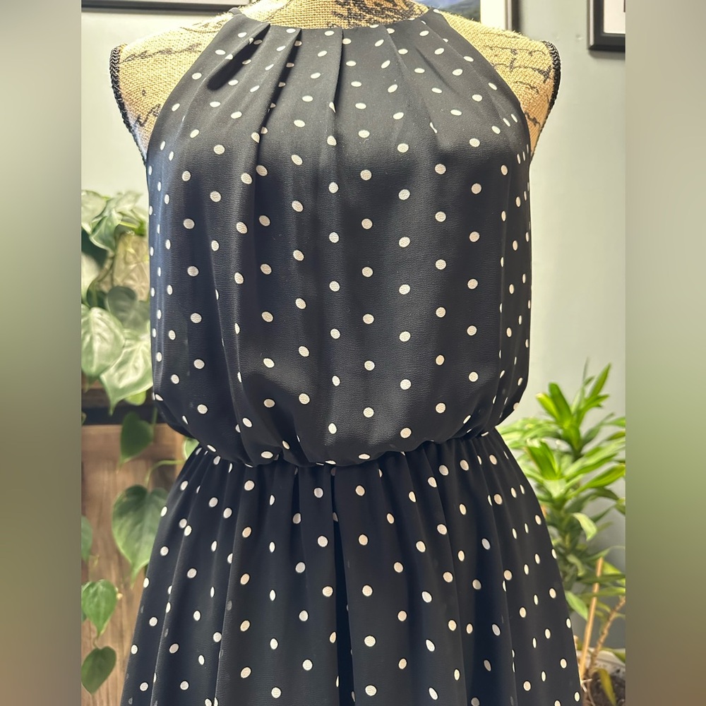 Blue Rain black and white pilka dot dress with elastic waist. Size small. - Picture 2 of 4